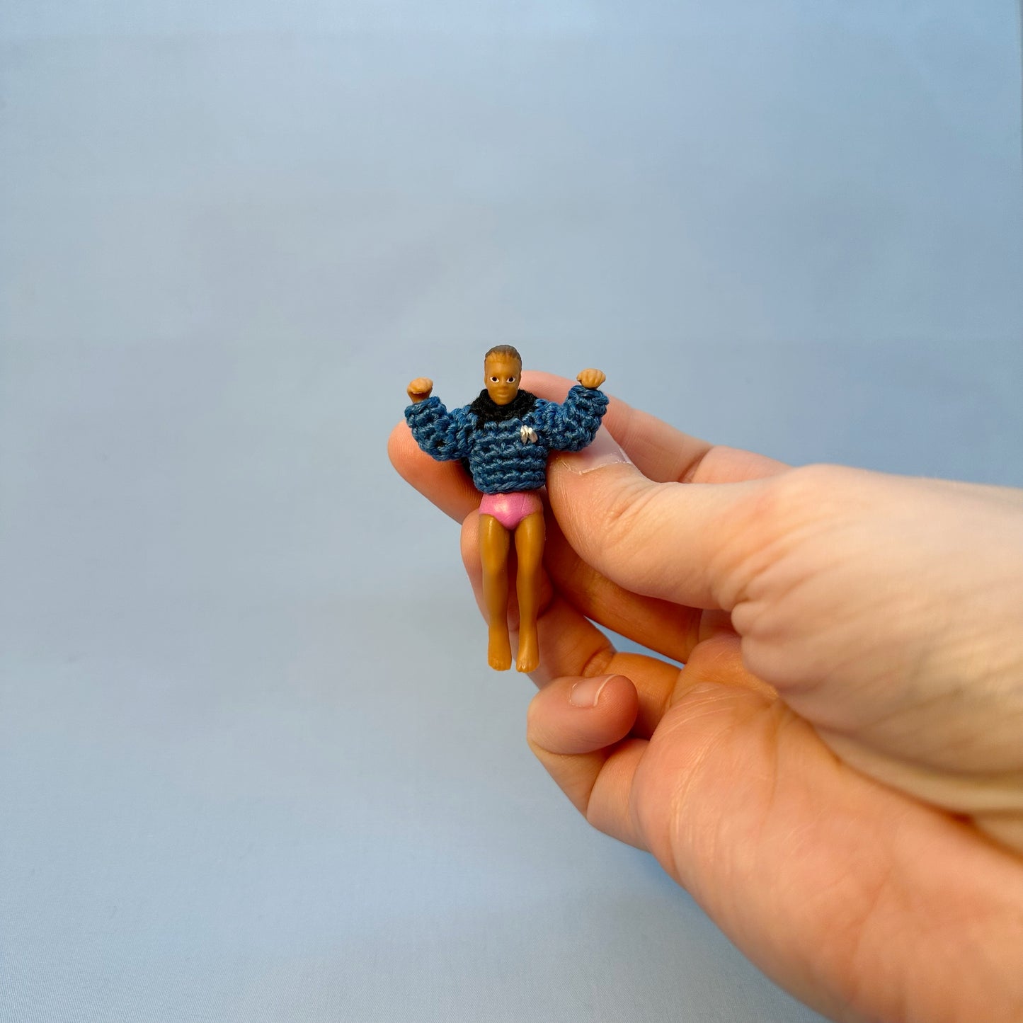 Star Trek Drinking Buddy "Sweater Friend" Magnets - Multiple uniform colors!