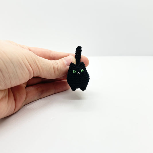 MADE TO ORDER: Itty Bitty Kitty - Black Cat