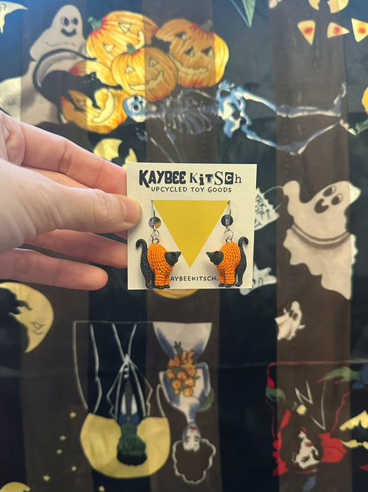 Black Cat "Sweater Friend" Earrings