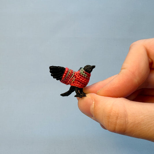 Crow "Sweater Friend" Figurine - Coral/Gray Sweater