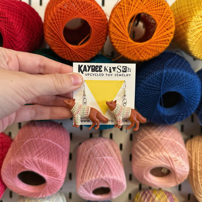 Fox “Sweater Friend” Earrings - cream/pink sweaters
