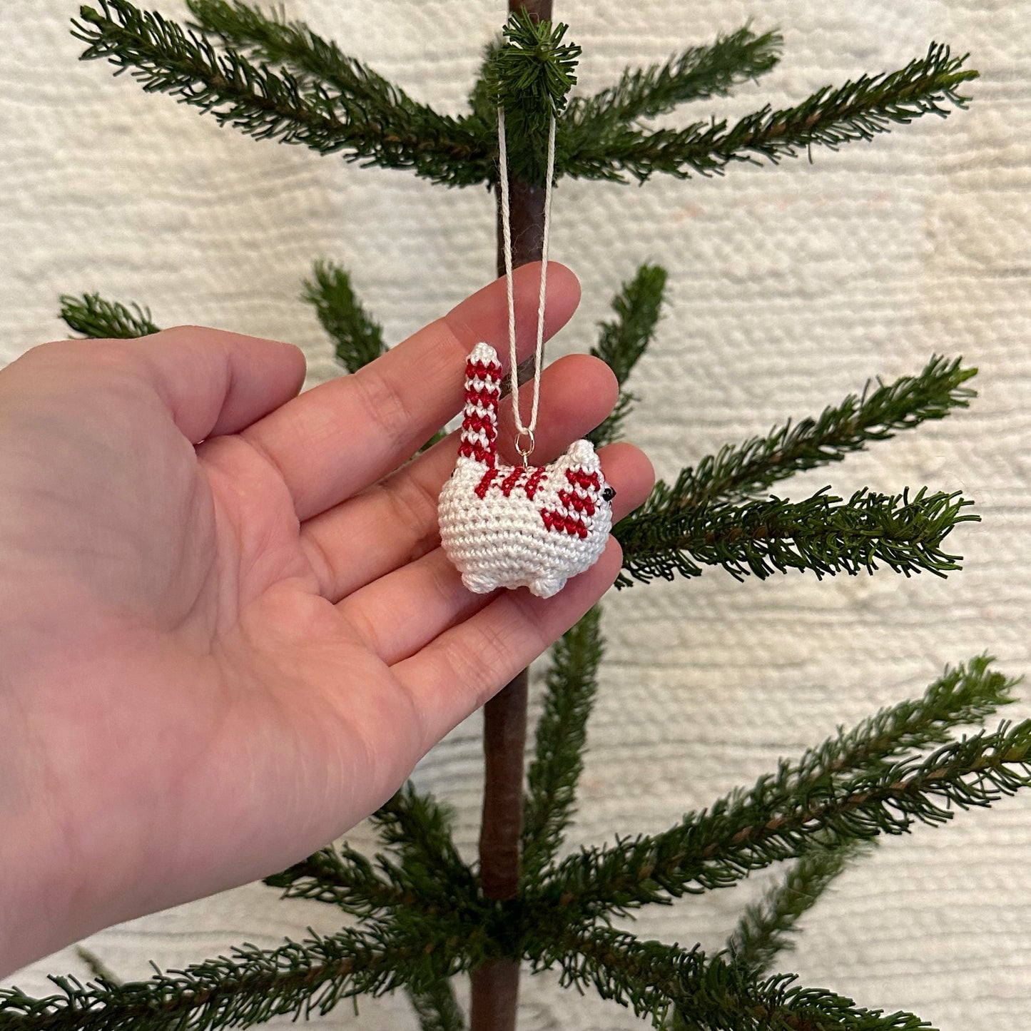 White Peppermint Itty Bitty Kitty Ornament